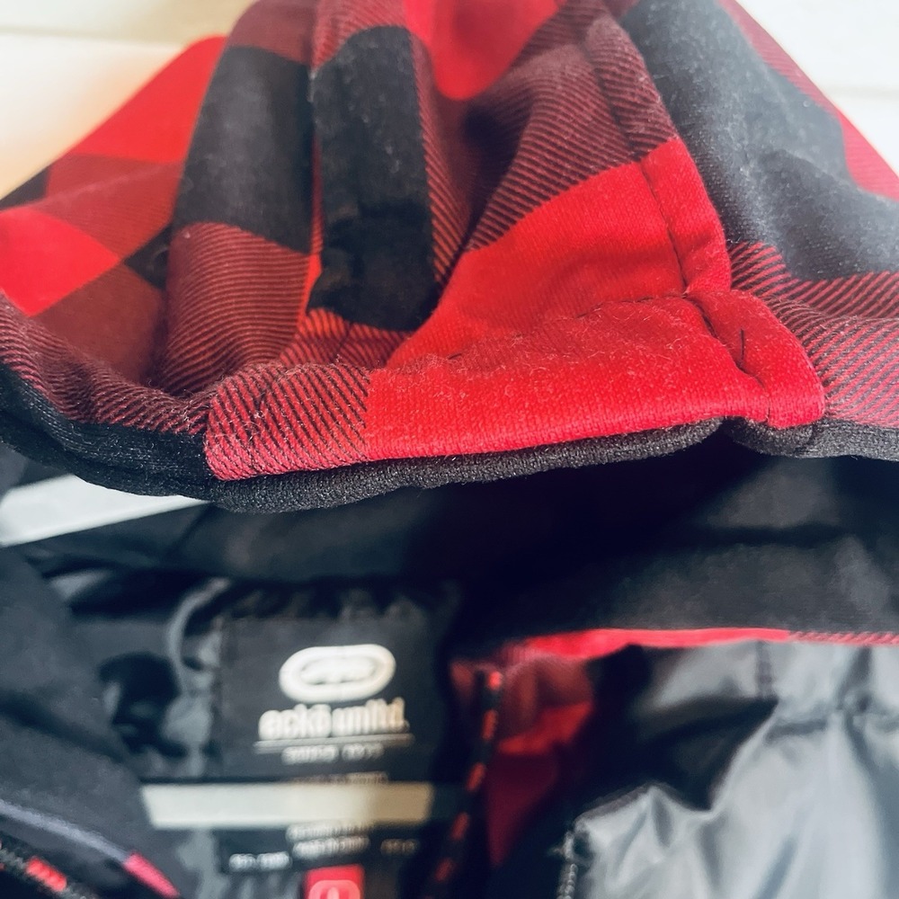 Ecko Unltd. Puffer Vest  Lg Black Full Zip Up Quilted Sleeveless Y2K Raw & Uncut - Picture 4 of 15